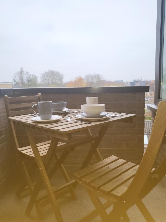 Gezellig Appartement In Brugge, Nabij Damme. Экстерьер фото
